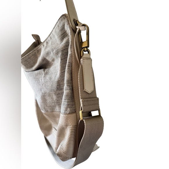 Fossil Maya Hobo Shoulder Handbag - Picture 12 of 14